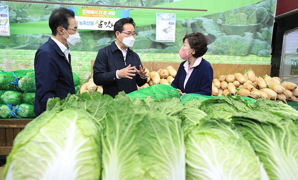 “농식품 수급안정 총력”…매일 차관 주재 상황 점검회의