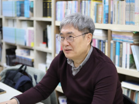 "동학은 나와 우리를 다시 찾는 길입니다" 성강현 교구장의 동학 연구와 삶